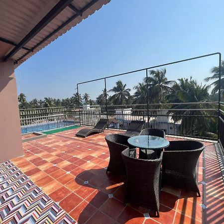 Goa Stay Hotel Calangute Exterior photo