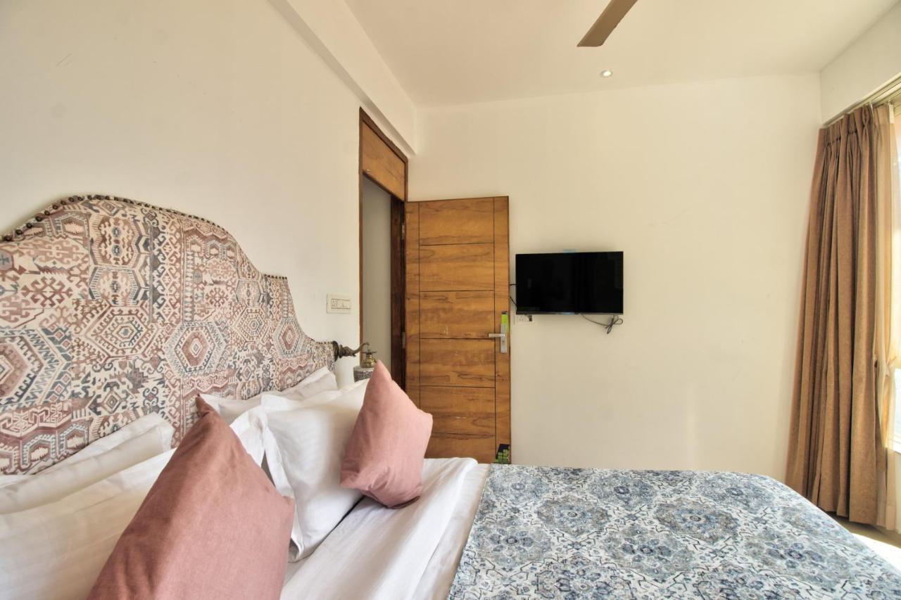 Goa Stay Hotel Calangute Exterior photo